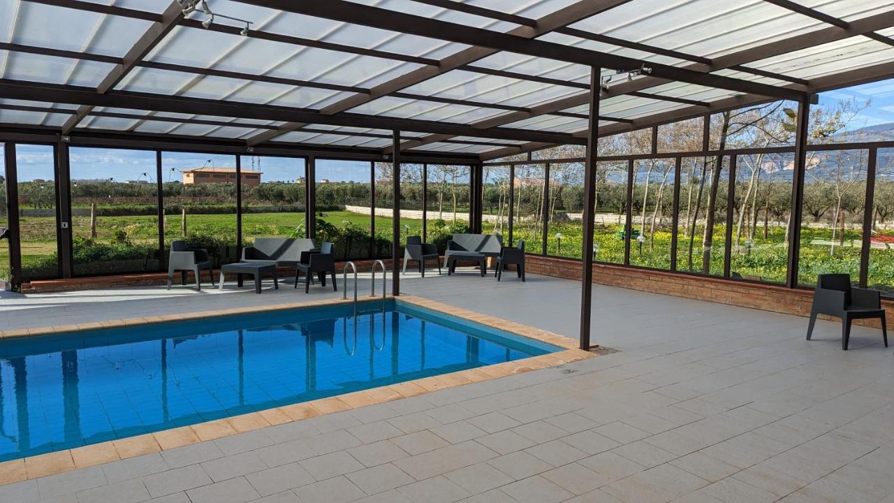 Fattoria Il Laghetto Bed and Breakfast Lamezia Terme Eksteriør billede