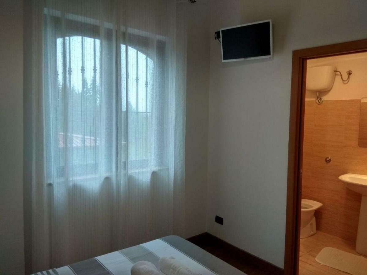 Fattoria Il Laghetto Bed and Breakfast Lamezia Terme Eksteriør billede